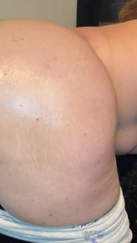 Quente pawg menina super molhado usar bbc dildo e se divertir muito