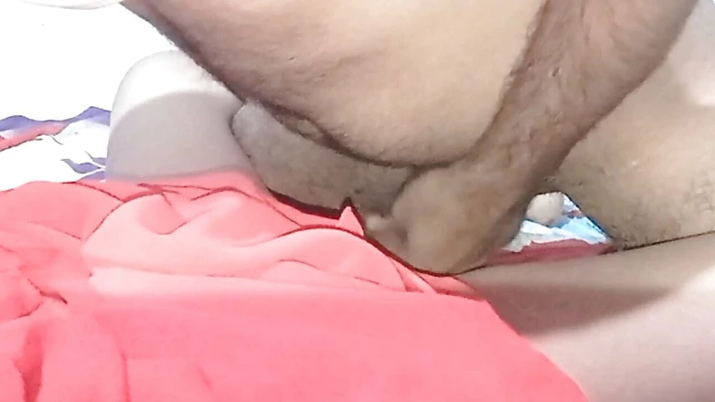 Rakul008: Boyfriend Fucked Her Pussy After Seeing Her Alone at Home