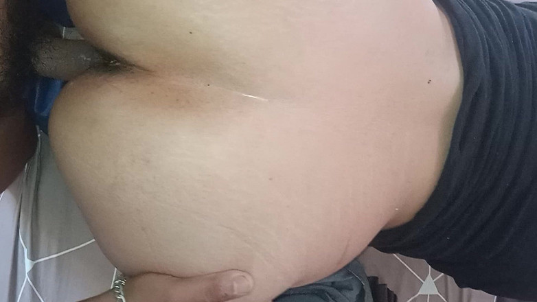 Eatrella j: Uzależniona i zerżnięta i nie puszcza swojego telefonu komórkowego