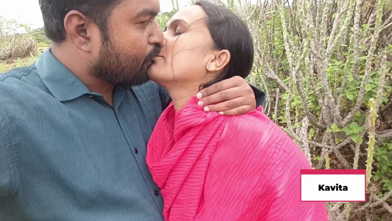 Kavita _zawazawi: Desi Indian Marathi Kavita Bhabhi Fuck in Jungle with Boyfriend