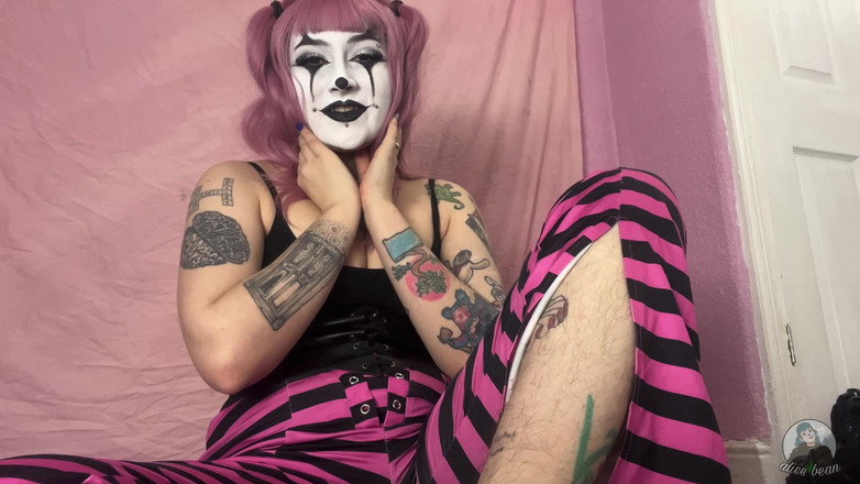 Alice Bean: Cuckles Pet