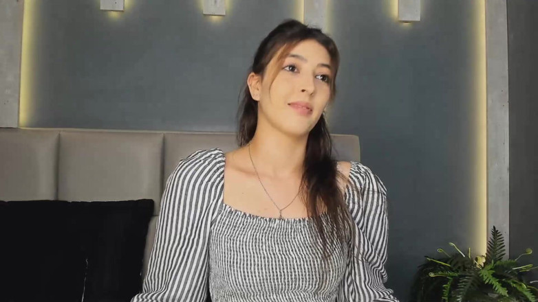 Adhara Hamilton: Ayo intens, nggak berhenti