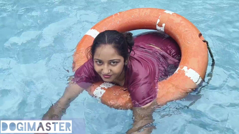 Dogimaster: Desi indisches mädchen genießt im Hilton Goa resort- Dogimaster