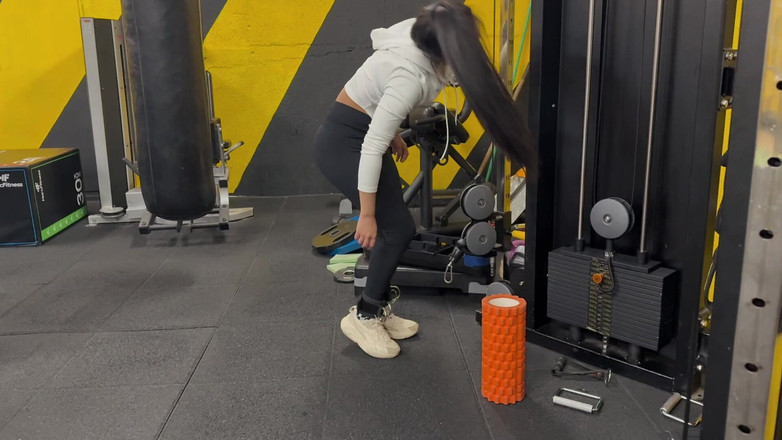 BUGSBUNNY2214: Po tělocvičně jsem chtěl šukat s prvním chlapem, kterého jsem našel