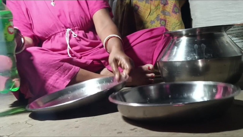 my house: मेरे पति और मैंने एक साथ नग्न चावल खाया