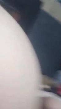 Kız arkadaşım benden ona WiFi anahtarı vermemi istedi, ona sadece bir video çektiğimiz takdirde ona vereceğimi söyledim