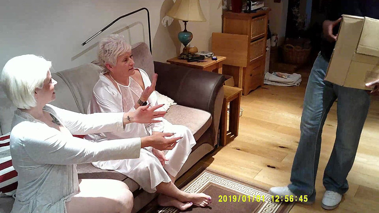 Uk Joolz: besar cergas menyampaikan pancutannya