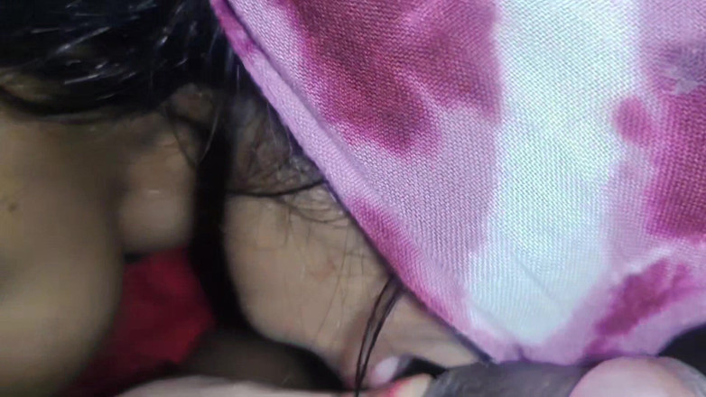 Hotpooja86900: Pijpen, klaarkomen op mond Bhabhi