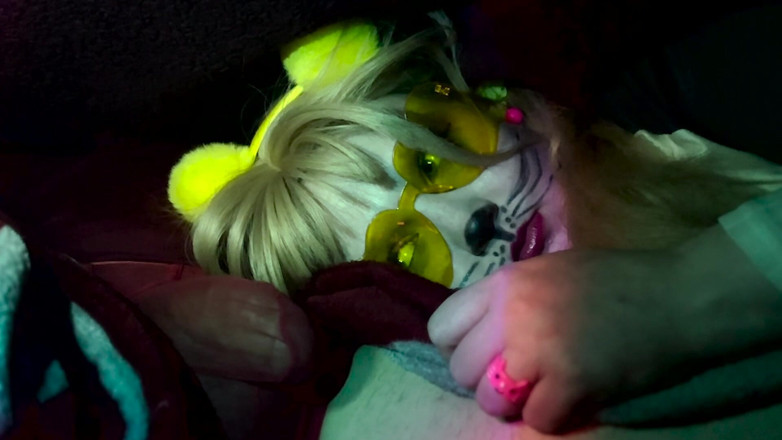Shawna Panofka: 새아빠를 덮고 놀아