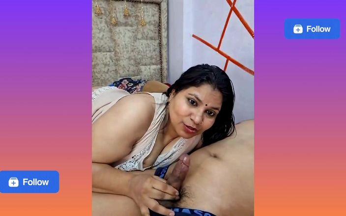 Randi Riya: Une bhabhi indienne desi se fait baiser par son voisin