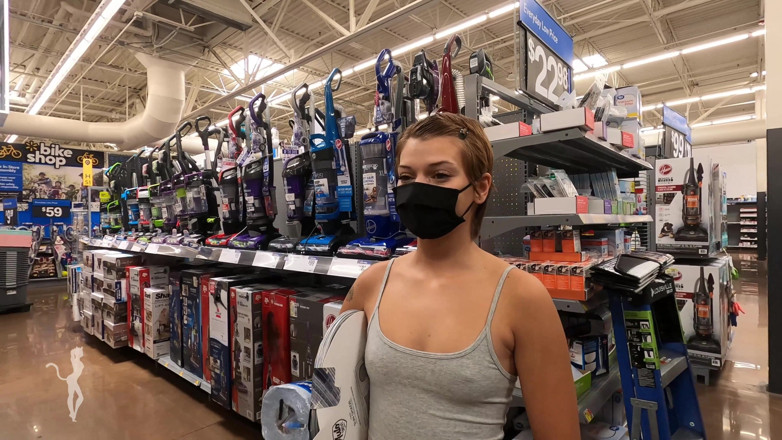 Katie Diggs: Biggest fan pays to fuck me