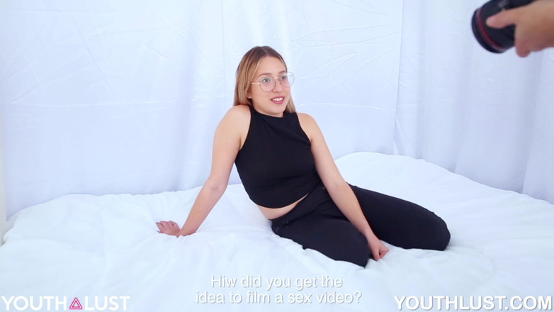 Youth Lust: Roxanne First Porn Extended