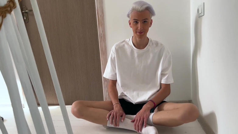 Sandro Jenner: Я проглотил большой член моего господина, и он жестко трахнул меня в дырку