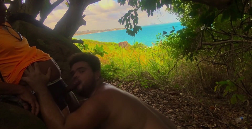 VEN1CIU: Gordito Gay Chupando O Extraño En La Playa
