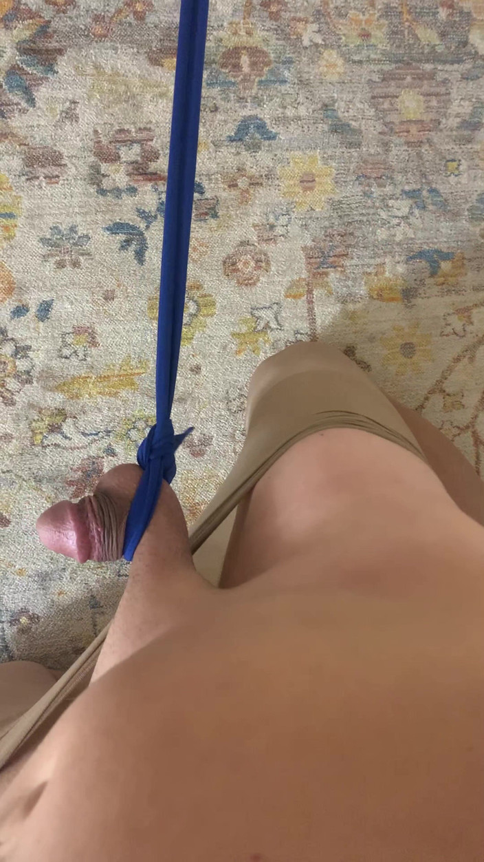 cd_aysemmm: Ich wurde bestraft ... mein penis wurde abgerissen
