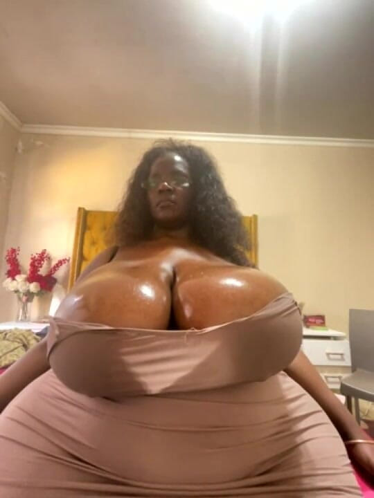 Legendary Booty Overdose: Lactação bbw milf bunda adoração &amp;peituda fodendo