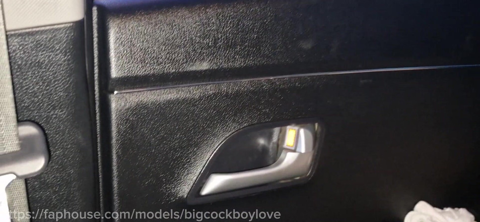 AlexGay: Šukej taxikáře na bezplatnou jízdu, velké ptáky, sex a spousta...