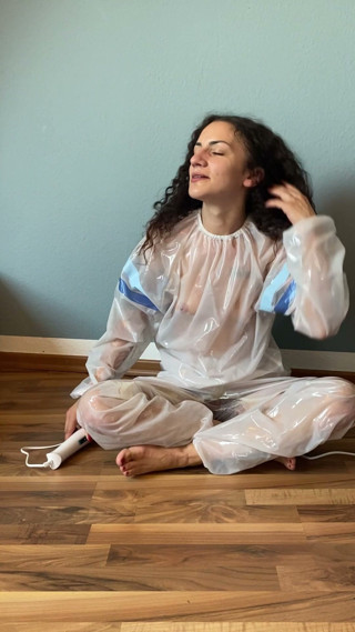 NoMainstream Studio: Floating Piss in the Pvc Pants, Fuck the Piss Runs...