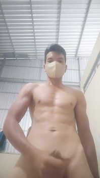 Postura de selfie em pé também é