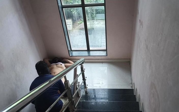 Telugu-fuckers: भारतीय सुंदर भाभी को बाहर ले जाया गया और फार्महाउस में अकेली होने पर जोरदार चुदाई की