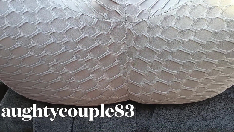 Naughtycouple83: Horny wet milf squirts