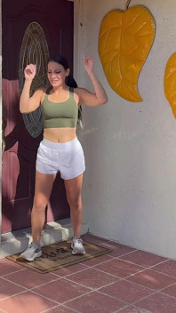 Jade Greene yarağı çalıştırmak için pt ve yarak alıyor
