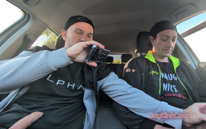 GayKinkCouple: Sperma fläckig skjorta 3 riskabelt bilkul