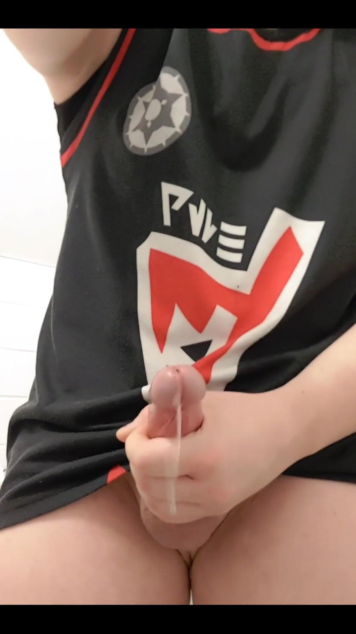Real Gril: Who Here's a Fan of Facials? Tip to Support Me...