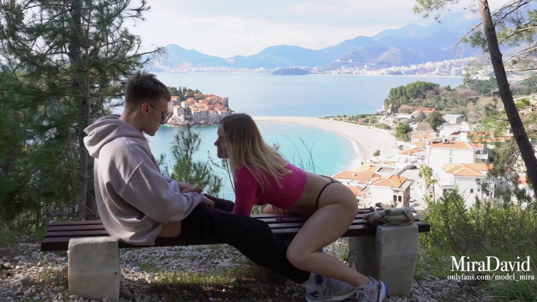 Yummy Mira: Cuplu tânăr care face sex cu vedere uimitoare