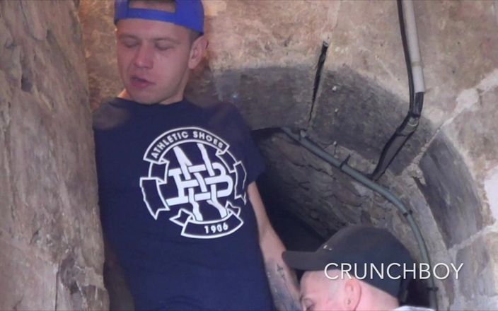CREAMPIE SESSION IN JOCKSTRAP: 2183 Sey Jordna Oscar Wood'un büyük dikosu tarafından korunmasız sikiliyor