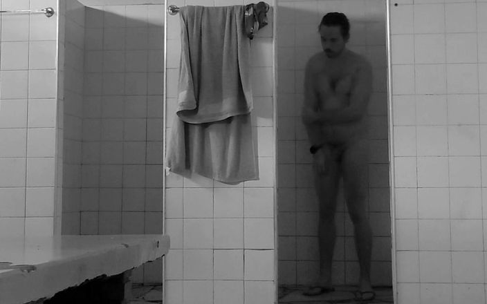 Hakam: Binnendringende voetbal kleedkamer