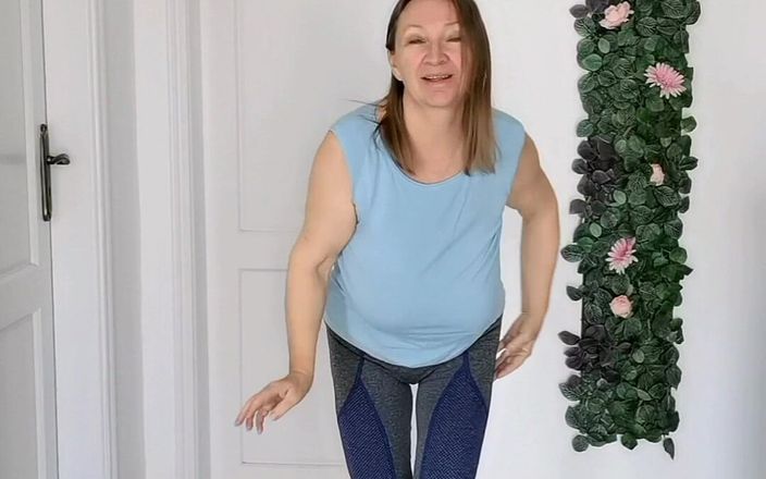 MariaOld: Mature Hot MILF with Giant Natural Tits Will Make You...