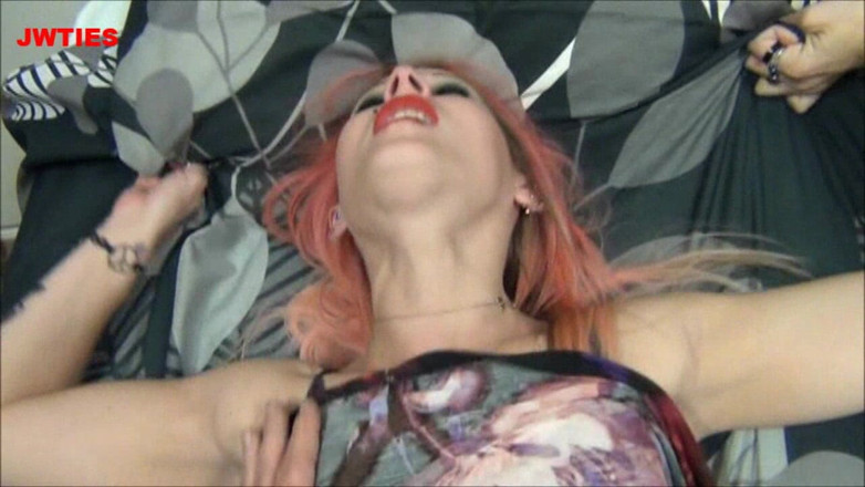 Desperate Pleasures: Я буду хорошей девушкой, отчим, HD
