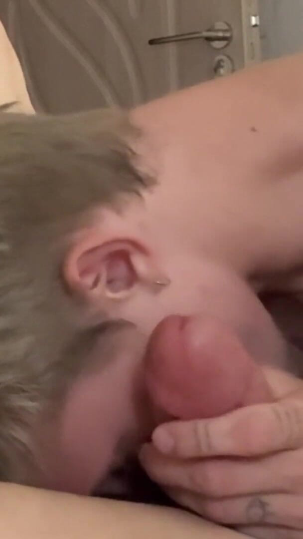 Part 1 Boyfriend Tries His Stepbrother's Big (Max Gen) Part 1 Boyfriend Tries His Stepbrother's Big (Max Gen)