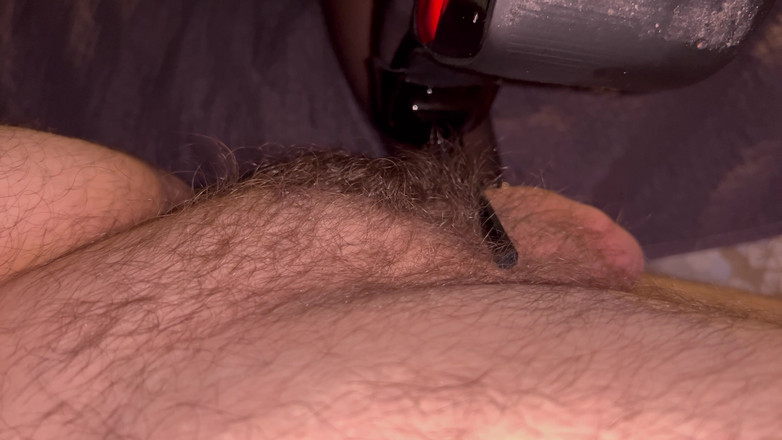 CoppiaCollant: La Mistress Indurisce Il Cazzo Con I Tacchi Sexy