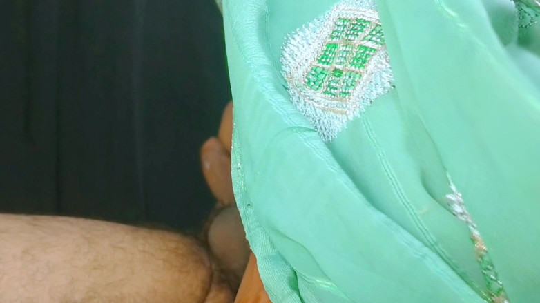 Beatricee: Cachonda bhabhi dijo fóllame bebé por favor, cómeme linda india