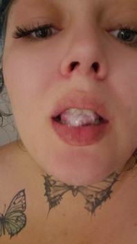 I'm so Horny, I Want to Get Fucked Right