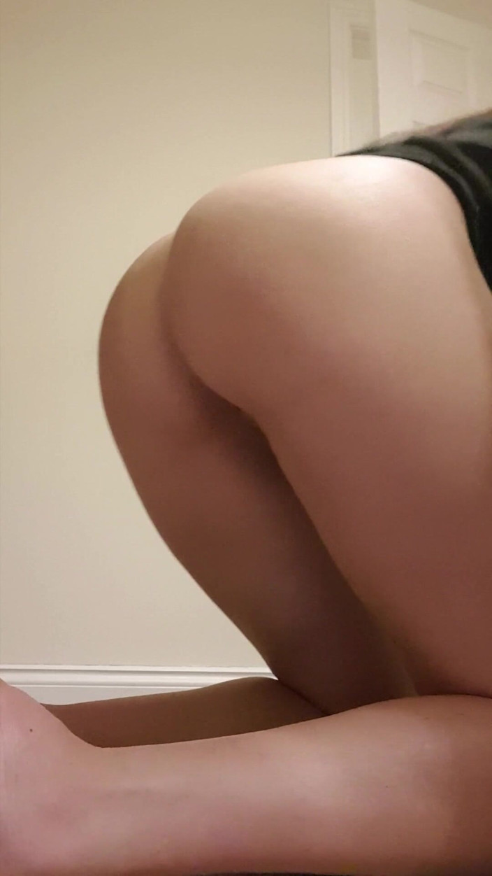 Tattooed Temptress: Big Booty
