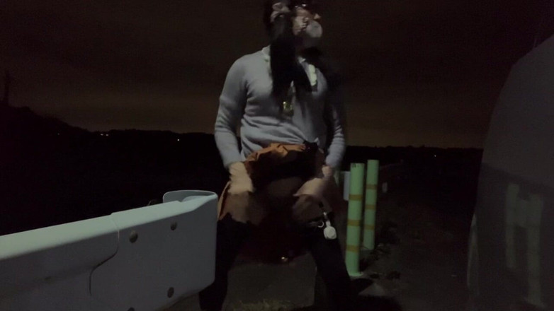 megu2002: Zelfstandige training No32 Doggy Pose tijdens een nachtelijke wandeling