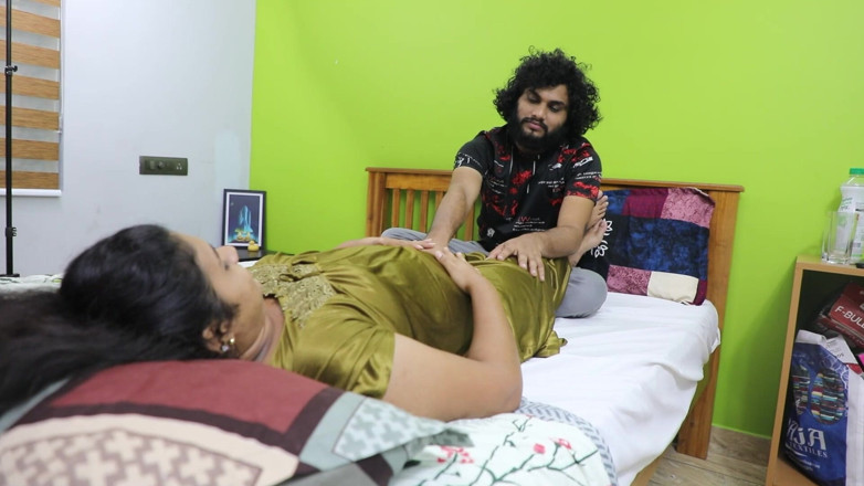 Vaishnavysharunraj: Ass Massage with Ass Romance