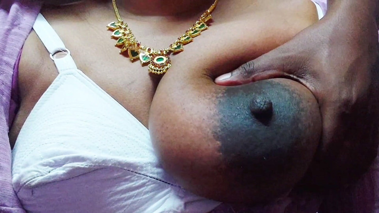 Desi Mohini: Seks hardcore istriku dengan temanku
