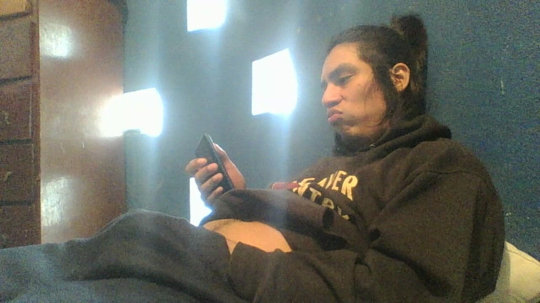 AlexAlejandro13: Мне нравится смотреть порно