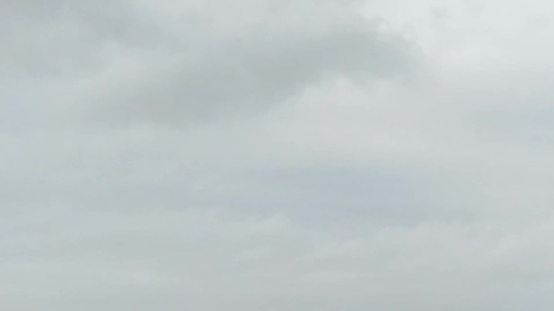 MissPopa: 自然の前で服を脱ぐ勇気を出した