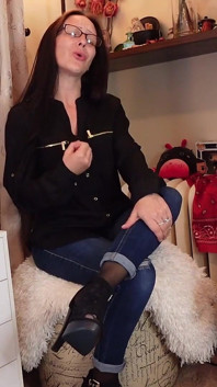 Jeans, klackar & strumpbyxor