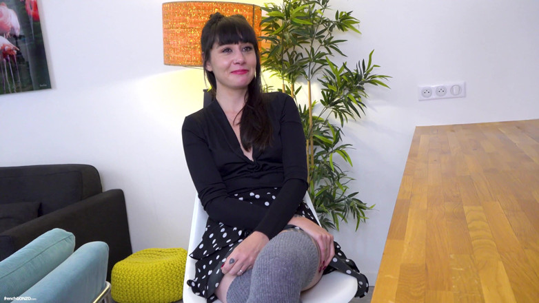 French Gonzo: French feminist libertine first anal casting