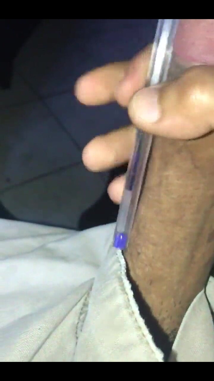 i7Bernard: Blue Pen, Blue Pen