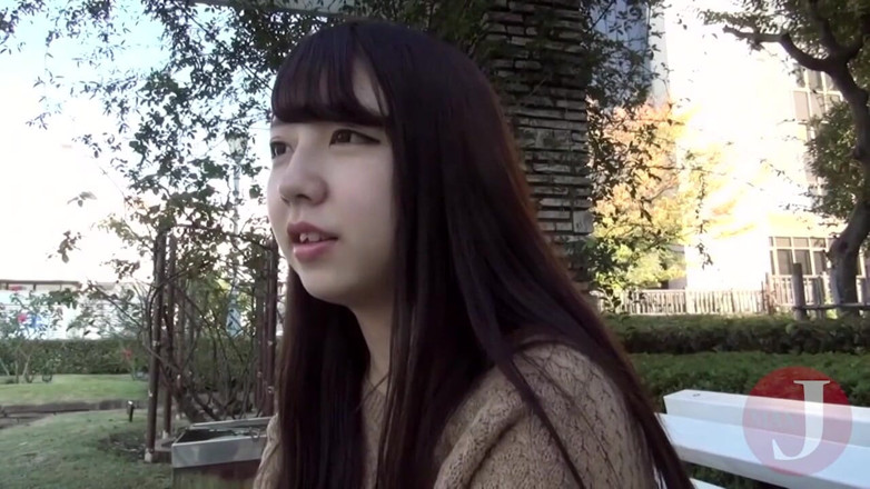 Asian happy ending: Linda garota asiática na entrevista