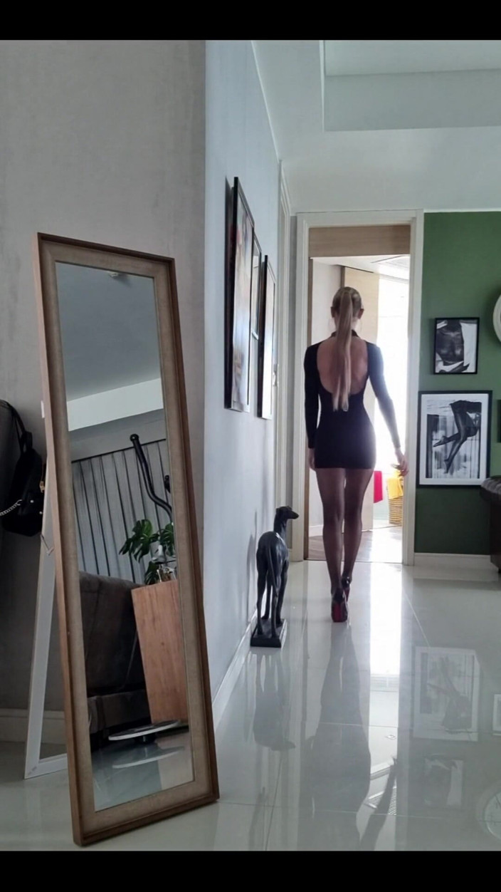 Angel The Dreamgirl: Catwalk