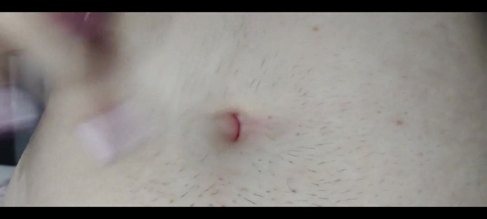 RavenHearth666VIP: Scavando nel mio ombelico