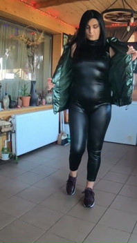 This Jumpsuit Is so Hot! Come and Play with It!